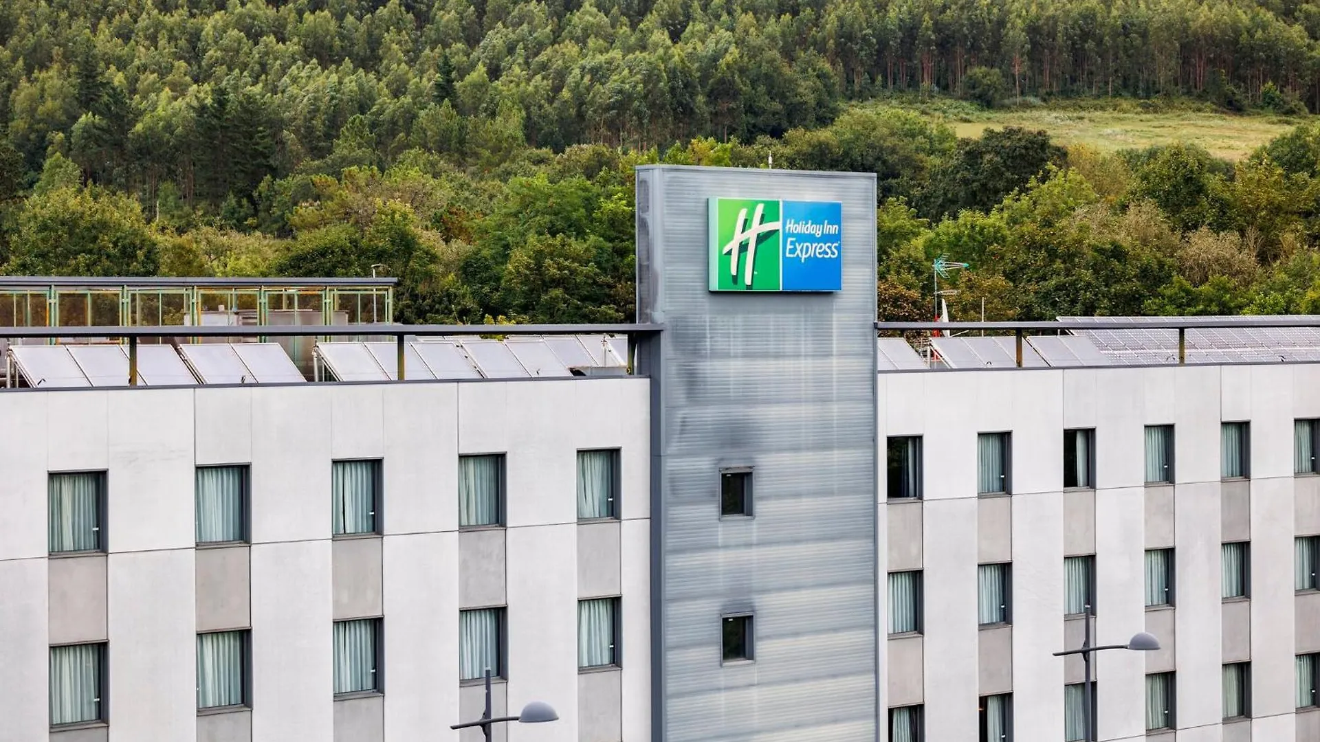 Holiday Inn Express Bilbao Airport, An Ihg Hotel Derio Spain