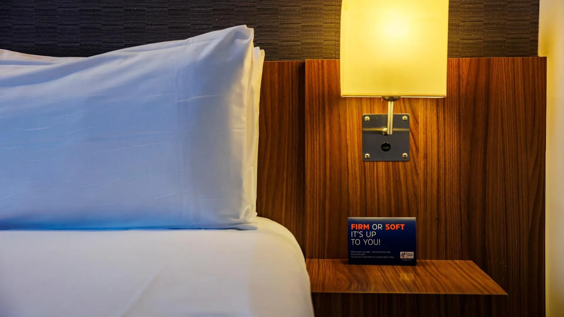 Holiday Inn Express Bilbao Airport, An Ihg Hotel Derio Spain